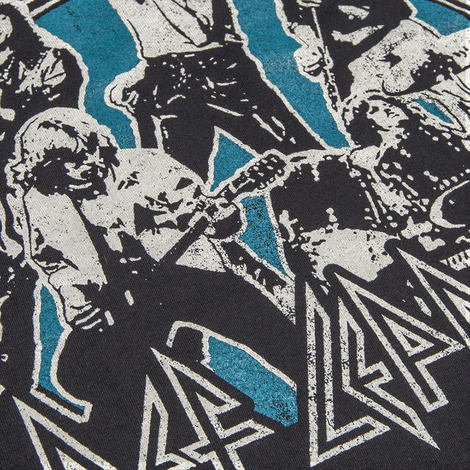Def Leppard Live T-Shirt Detail